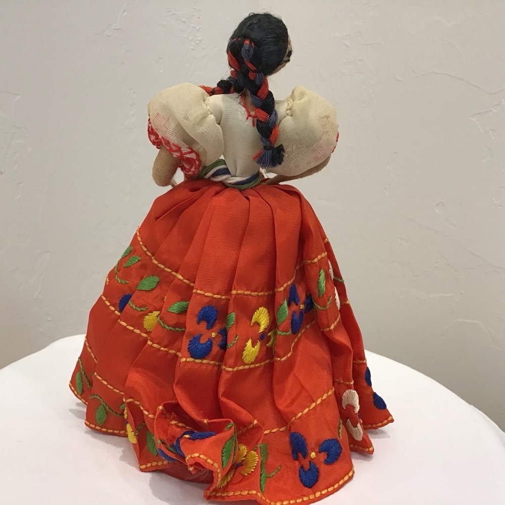 1944 Vintage  Joly Pat Mexican Senorita Folk Art Doll – Collector’s Piece - Picture 5 of 5